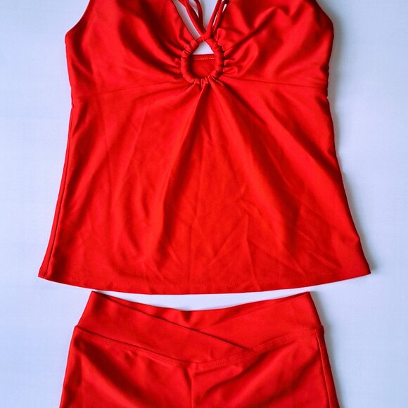 Women's (M) Red 2-Piece Boutique Swimsuit Tankini with Boy Shorts - Picture 2 of 6